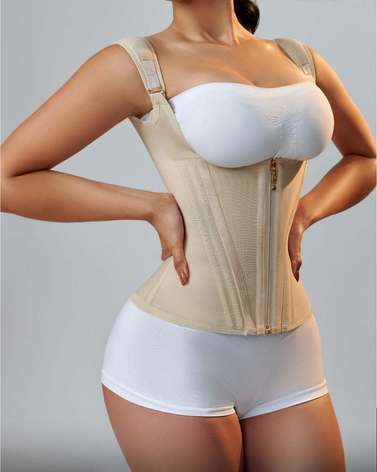 Ultra Waist Girdle With 13 Wheels With Brooches And Closure, Creates Hourglass Silhouette