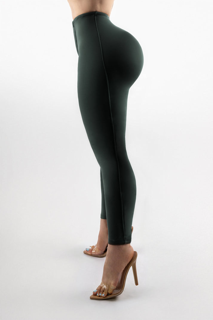 Pantalones levanta cola con cremallera y control de abdomen 